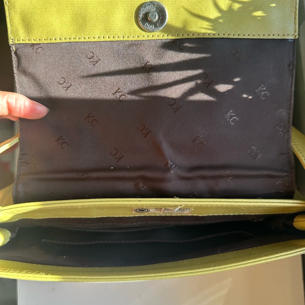 Kenneth Cole New York Bag - Picture 8 of 8